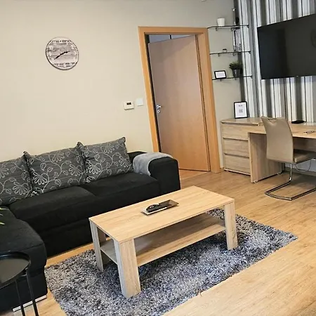 Lm Apartment *
